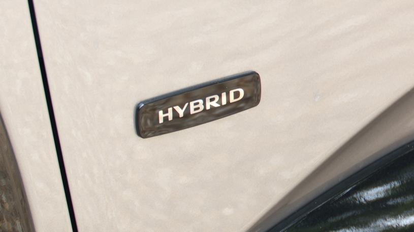 2356669 1.6 Plug-in Hybrid Ultimate 5dr Auto