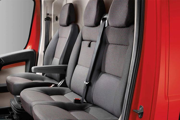 3469672 205kW 110kWh H2 Van Prime Auto [22kW]